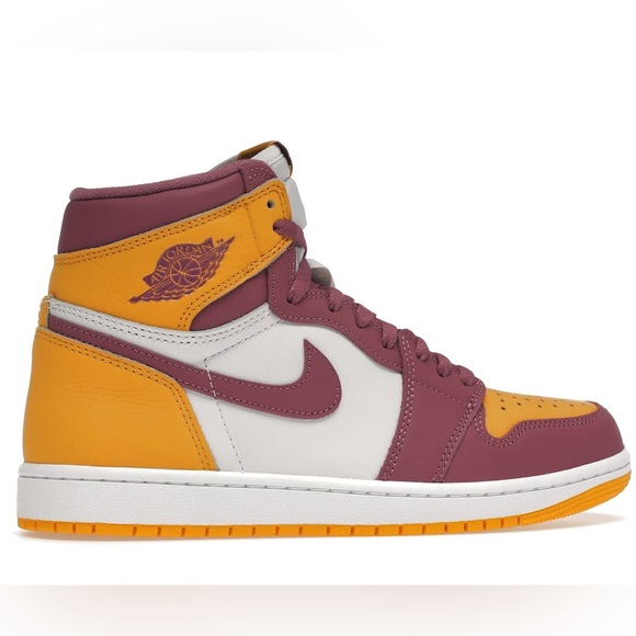 Jordan 1 Retro High OG Brotherhood - Picture 3 of 11